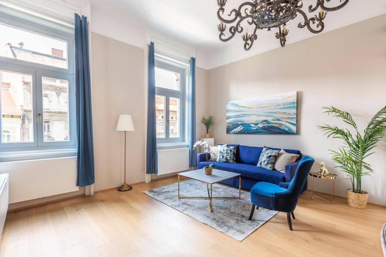Luxury Elizabeth Residence Next To The New York Cafe Boedapest Buitenkant foto